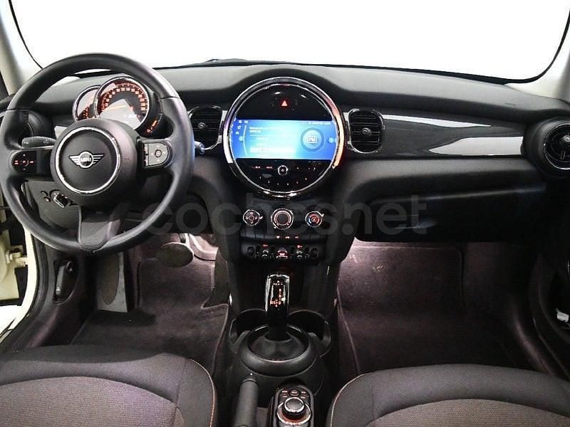 Usado Mini ONE 102 CV (75 kW) 2022 Beige Utilitario