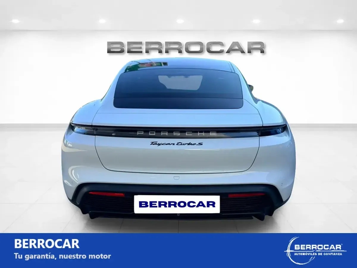Usado Porsche Taycan Turbo S 559 kW (761 CV) 2020 Blanco Berlina