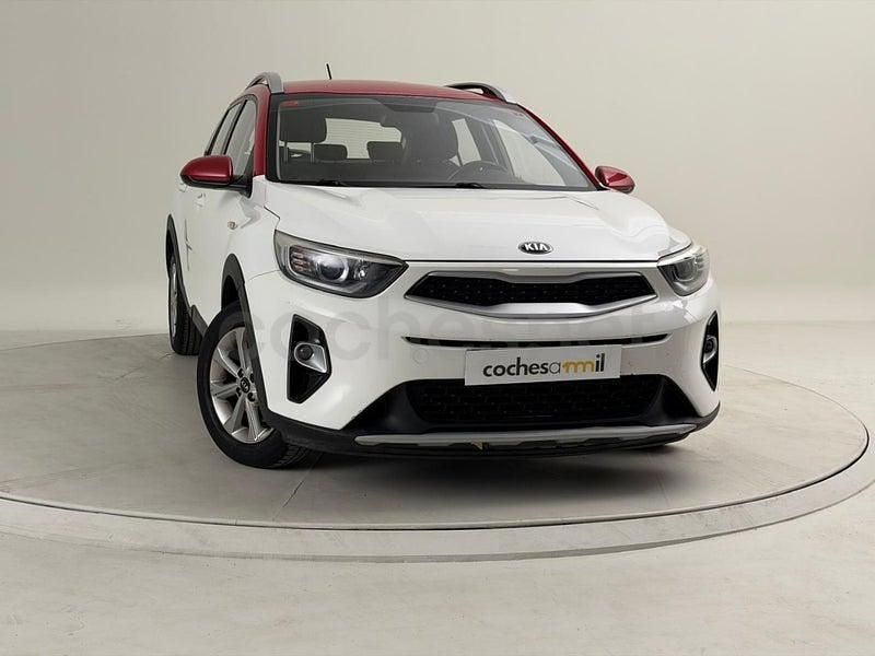Usado Kia Stonic 84 CV (61 kW) 2018 Blanco SUV