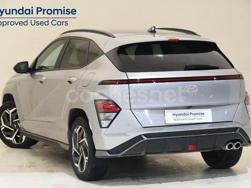 Usado Hyundai Kona N Line 198 CV (145 kW) 2023 Gris / plata SUV
