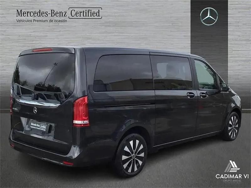 Usado Mercedes V250 190 CV (139 kW) 2023 Gris Monovolumen
