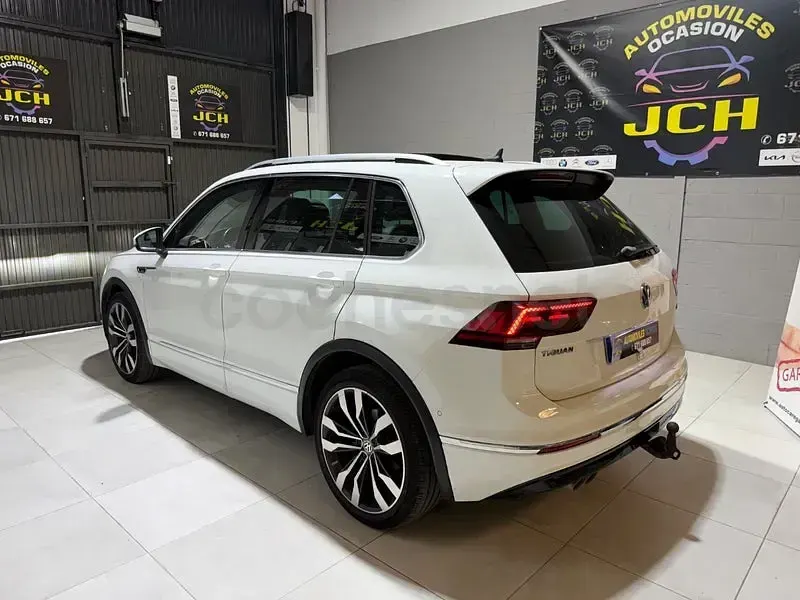 Usado VW Tiguan Sportline 190 CV (139 kW) 2020 Blanco SUV