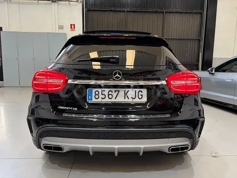 Usado Mercedes GLA45 AMG AMG 381 CV (280 kW) 2017 Negro SUV