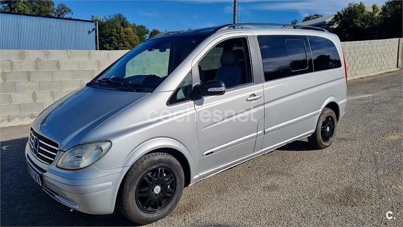 Usado Mercedes Viano 150 CV (110 kW) 2004 Gris / plata Monovolumen