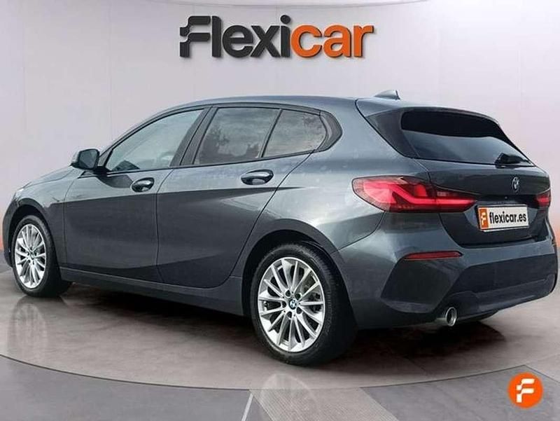 Usado BMW 118 140 CV (102 kW) 2020 Gris Utilitario