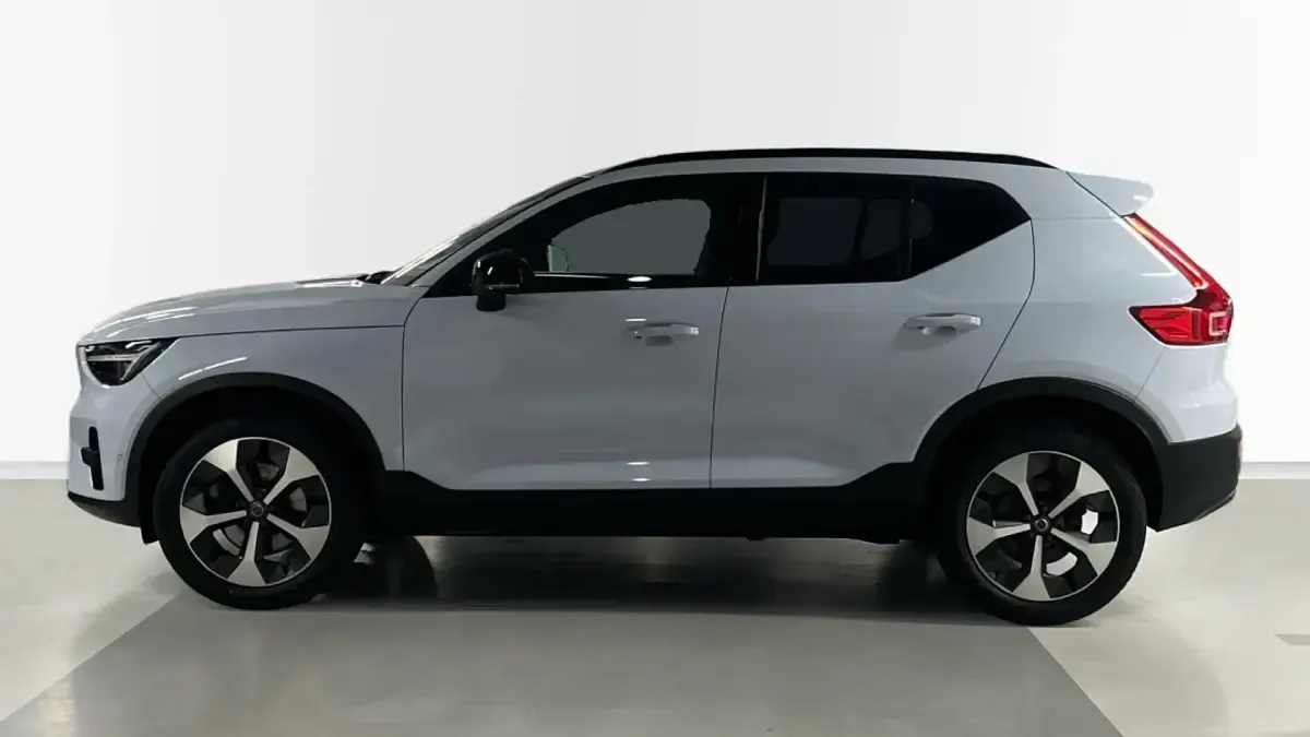 Usado Volvo XC40 Plus 197 CV (144 kW) 2024 Otro SUV