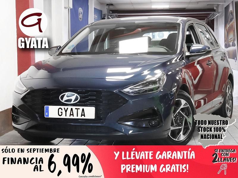 Azul Usado 2025 Hyundai i30 | 19.890 € (Precio justo) - Imagen 1/4