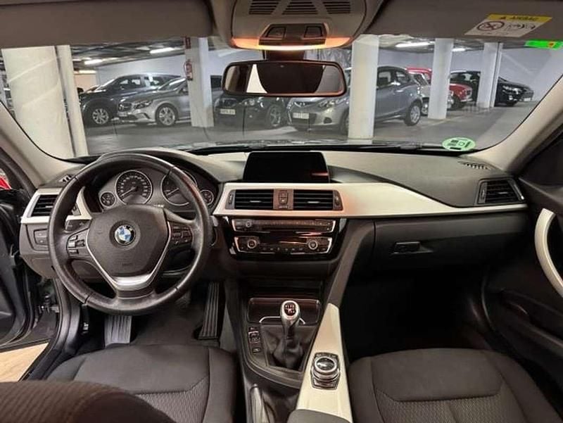 Usado BMW 318 150 CV (110 kW) 2019 Gris Berlina