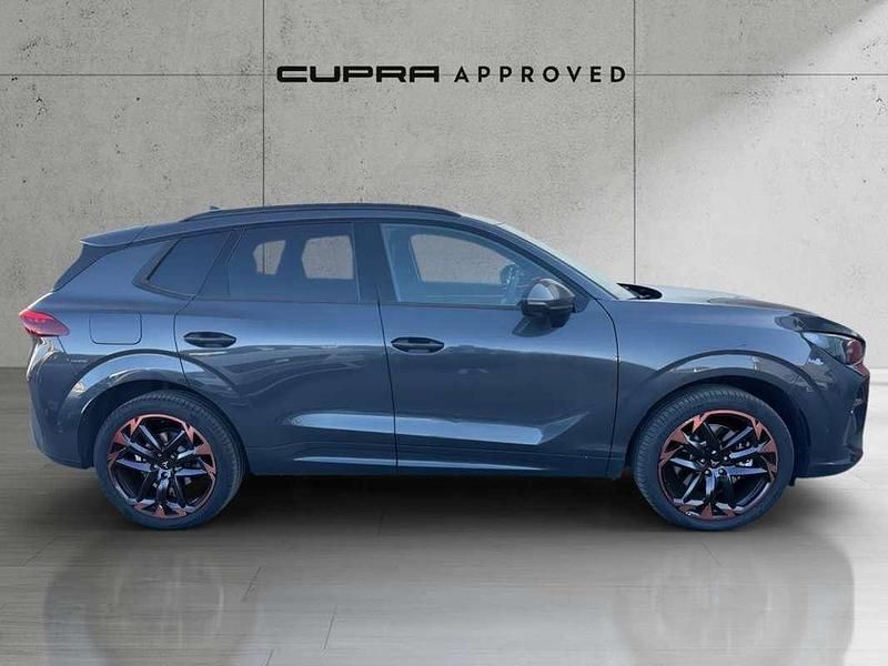 Usado Cupra Terramar 204 CV (150 kW) 2025 Gris / plata SUV