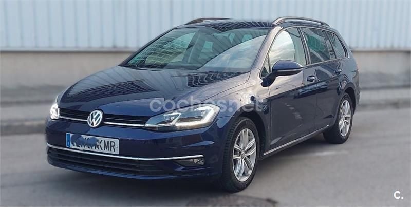 Usado VW Golf VII Advance 150 CV (110 kW) 2018 Azul Familiar