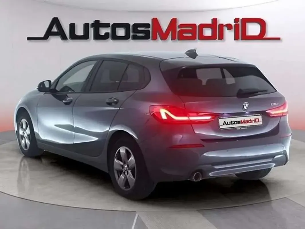 Usado BMW 116 Comfort Edition 116 CV (85 kW) 2021 Negro Utilitario
