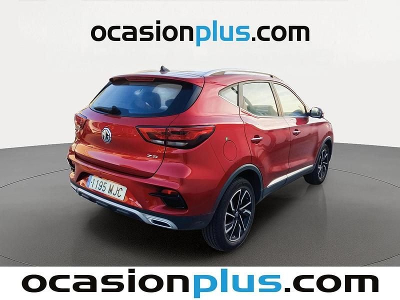 Usado MG ZS Luxury 111 CV (81 kW) 2023 Blanco SUV