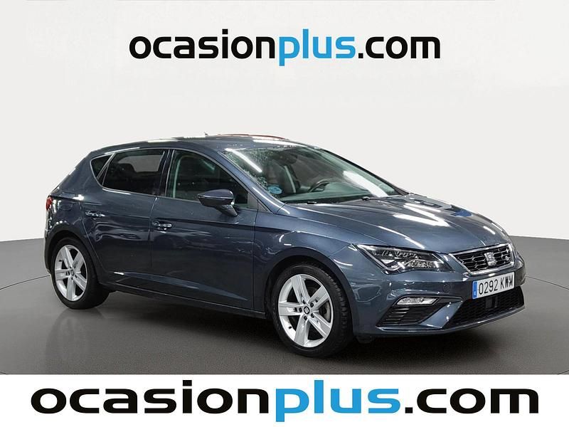 Usado Seat Leon FR 150 CV (110 kW) 2019 Gris Utilitario