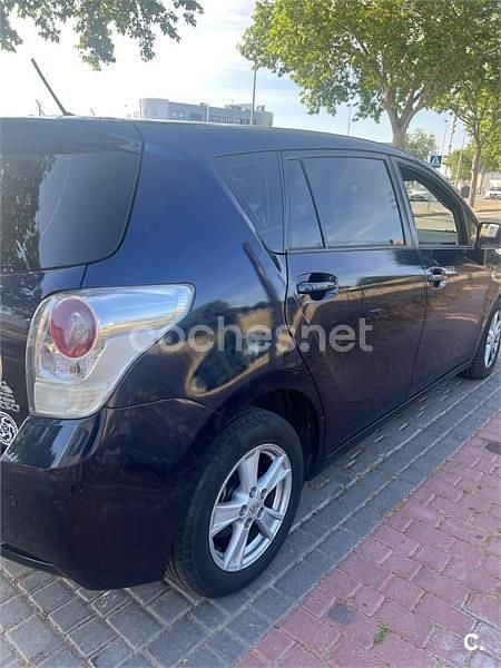 Usado Toyota Verso Live 126 CV (92 kW) 2009 Azul Monovolumen