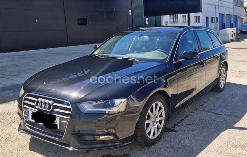 Negro Usado 2012 Audi A4 Familiar | 7500 € (Buen precio) - Imagen 1/4