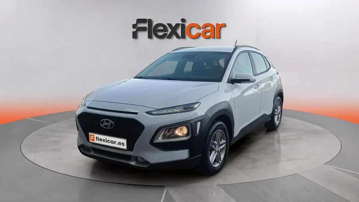 Usado Hyundai Kona 120 CV (88 kW) 2019 Blanco SUV
