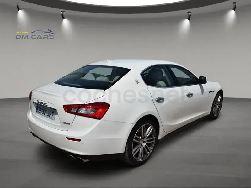Usado Maserati Ghibli 411 CV (302 kW) 2015 Blanco Coupe