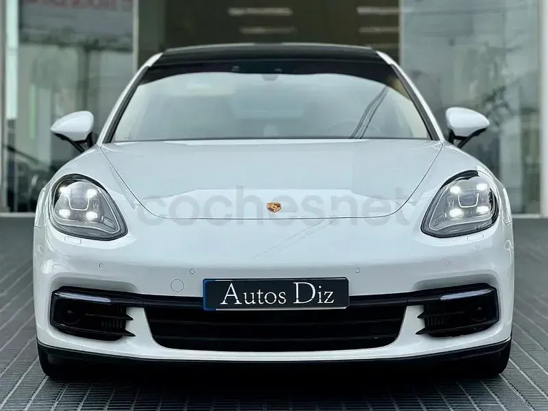 Usado Porsche Panamera 4 E-Hybrid 462 CV (339 kW) 2018 Blanco Utilitario