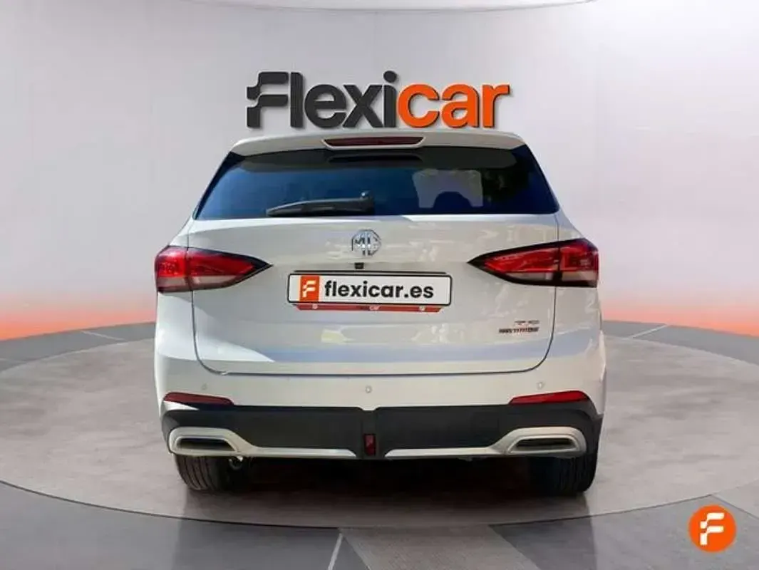 Usado MG ZS Luxury 197 CV (144 kW) 2025 Blanco SUV