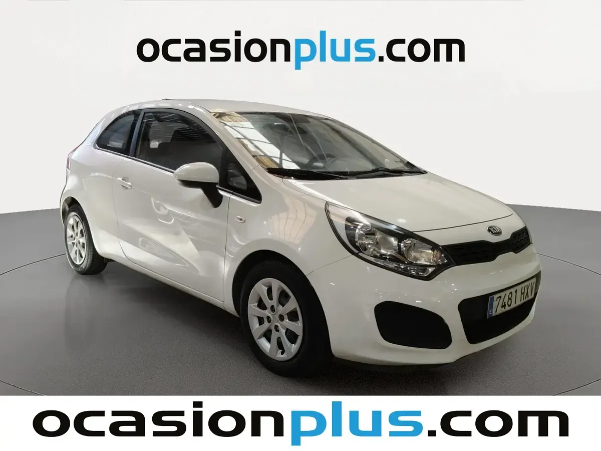 Usado Kia Rio 86 CV (63 kW) 2014 Blanco Utilitario
