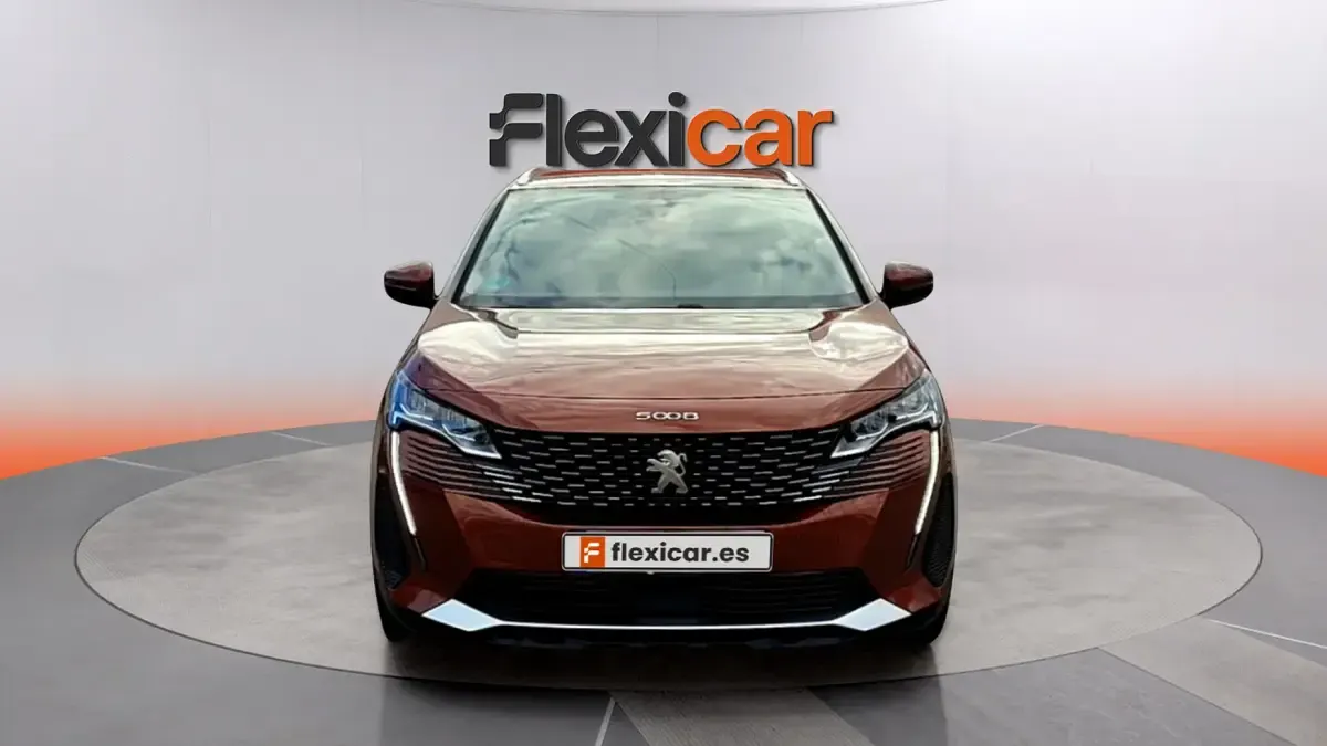 Usado Peugeot 5008 Allure 131 CV (96 kW) 2021 Naranja SUV