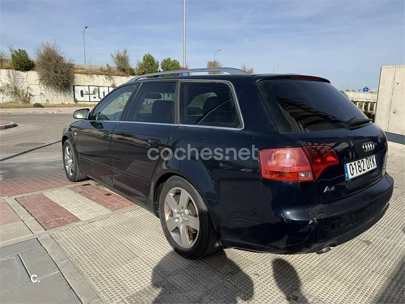 Usado Audi A4 204 CV (150 kW) 2007 Azul Familiar