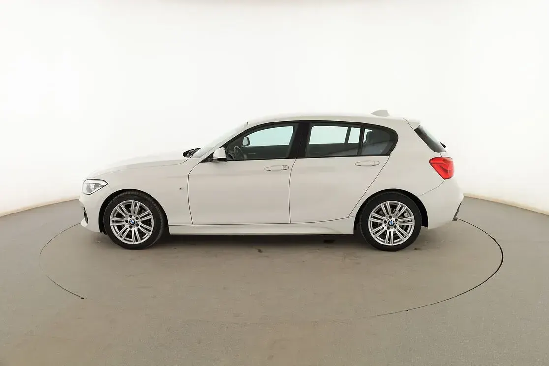 Usado BMW 118 Sport Line 150 CV (110 kW) 2016 Blanco Utilitario
