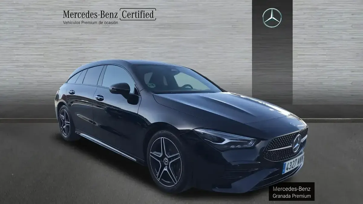 Usado Mercedes CLA200 150 CV (110 kW) 2024 Negro Coupe