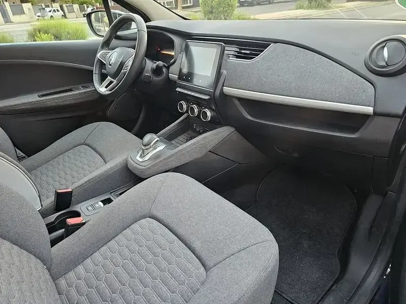 Usado Renault Zoe Iconic 99 kW (135 CV) 2022 Burdeos Utilitario