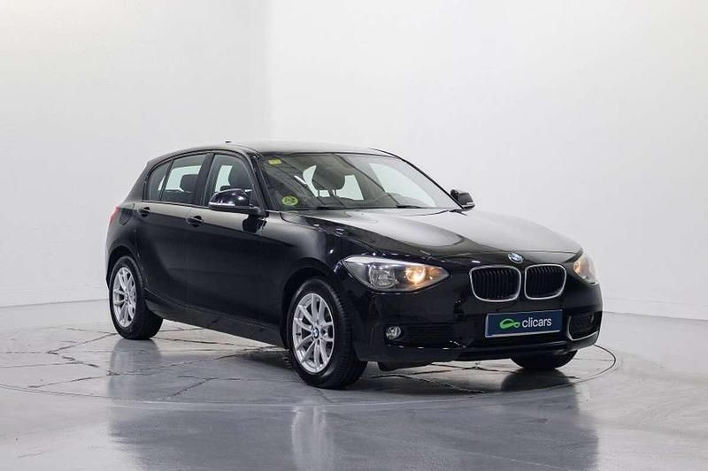 Usado BMW 116 116 CV (85 kW) 2013 Negro Utilitario