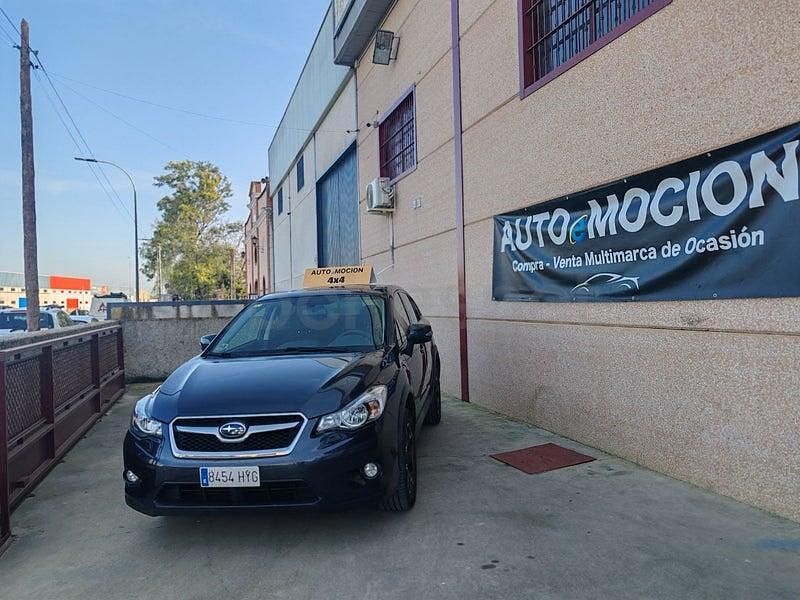 Usado Subaru XV Sport 147 CV (108 kW) 2014 Negro SUV