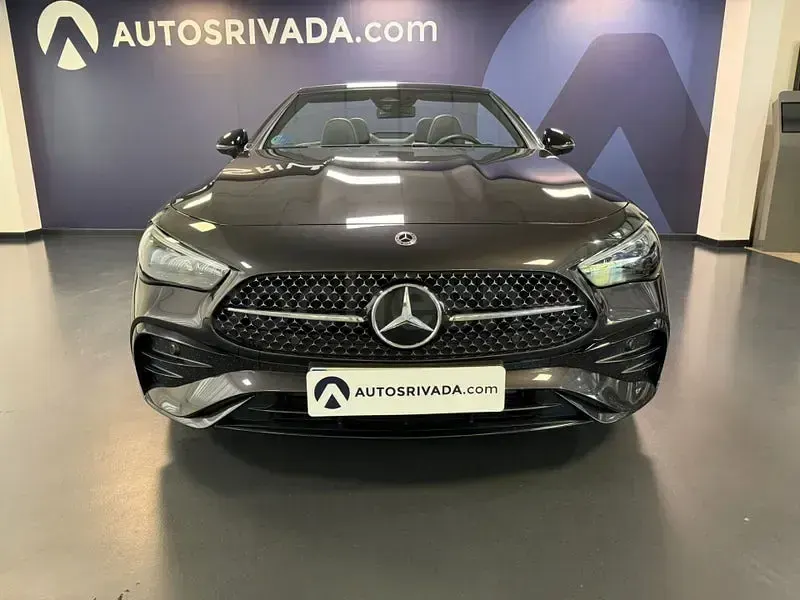 Usado Mercedes CLE200 204 CV (150 kW) 2025 Gris / plata Descapotable