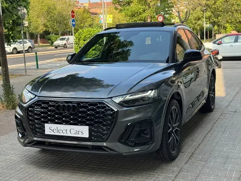 Usado Audi Q5 Sportback S-Line 367 CV (269 kW) 2023 Gris / plata SUV