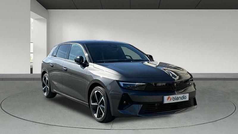 Usado Opel Astra S 130 CV (95 kW) 2024 Gris Utilitario