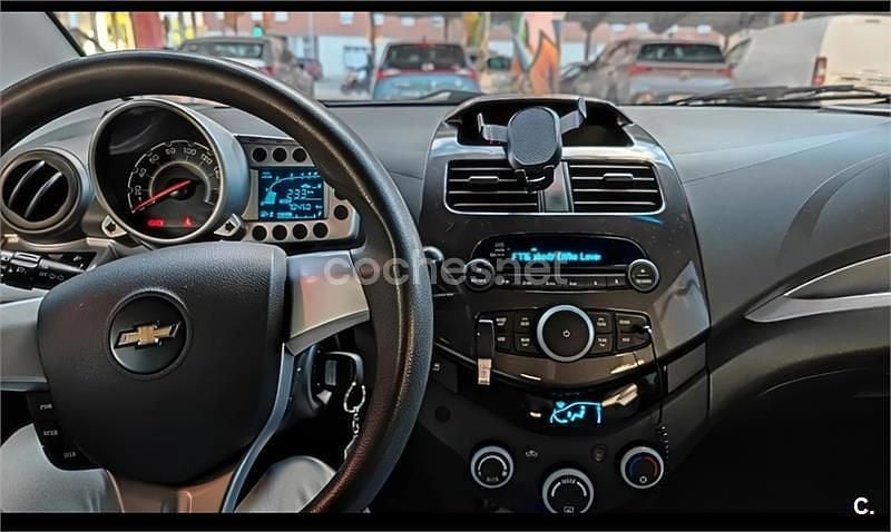 Usado Chevrolet Spark LT 81 CV (59 kW) 2010 Azul Utilitario