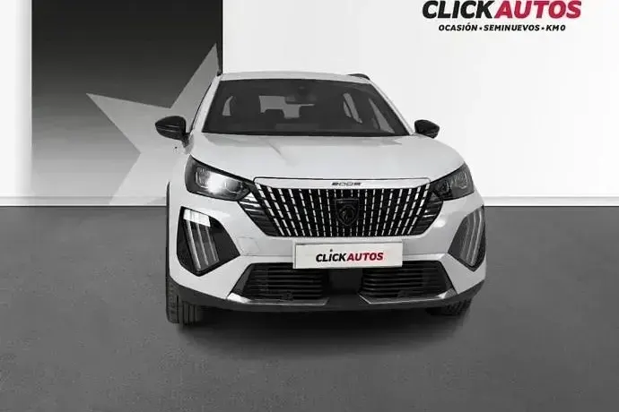 Usado Peugeot 2008 Allure 145 CV (106 kW) 2025 Gris SUV