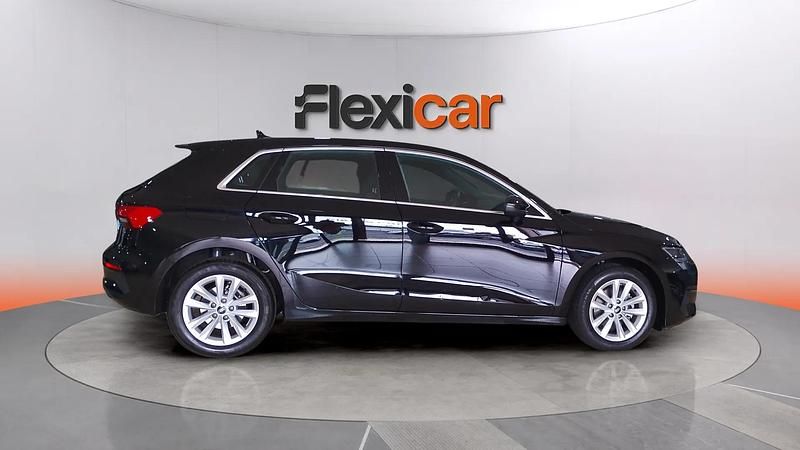 Usado Audi A3 Premium 110 CV (80 kW) 2022 Negro Berlina