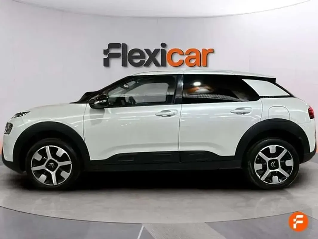 Usado Citroën C4 Shine 131 CV (96 kW) 2020 Blanco Utilitario