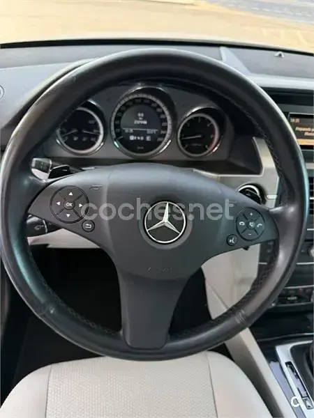 Usado Mercedes GLK220 170 CV (125 kW) 2013 Blanco SUV