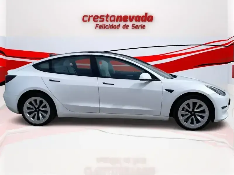 Käytetty Tesla Model 3 366 kW (498 HP) 2022 Valkoinen Sedan