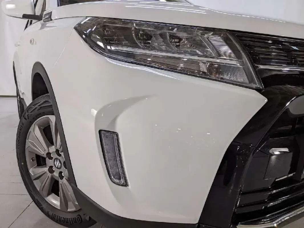 Nuevo Suzuki Vitara 110 CV (80 kW) 2026 Blanco SUV