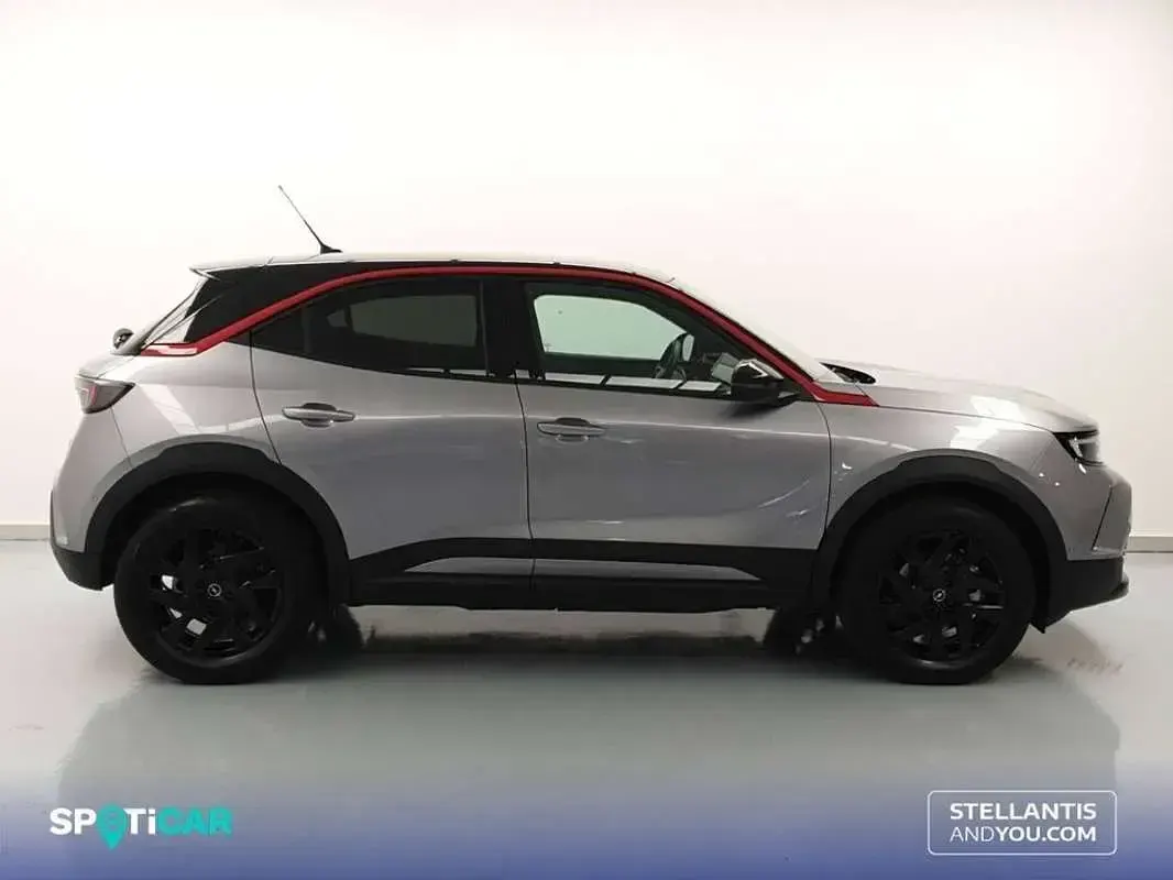 Usado Opel Mokka-e GSe 100 kW (137 CV) 2023 Gris SUV