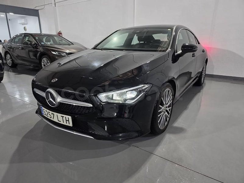 Usado Mercedes CLA220 Advantage 190 CV (139 kW) 2021 Negro Berlina