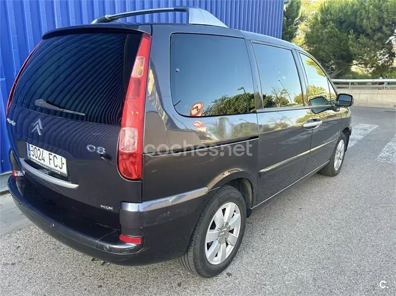 Usado Citroën C8 130 CV (95 kW) 2006 Gris / plata Monovolumen