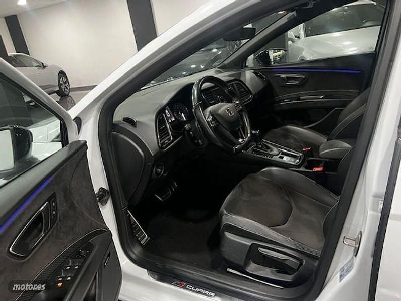 Usado Seat Leon CUPRA 300 CV (220 kW) 2017 Blanco Familiar