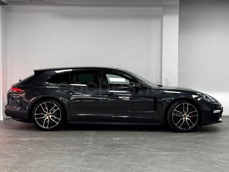 Usado Porsche Panamera Sport Turismo 480 CV (353 kW) 2021 Gris / plata Familiar