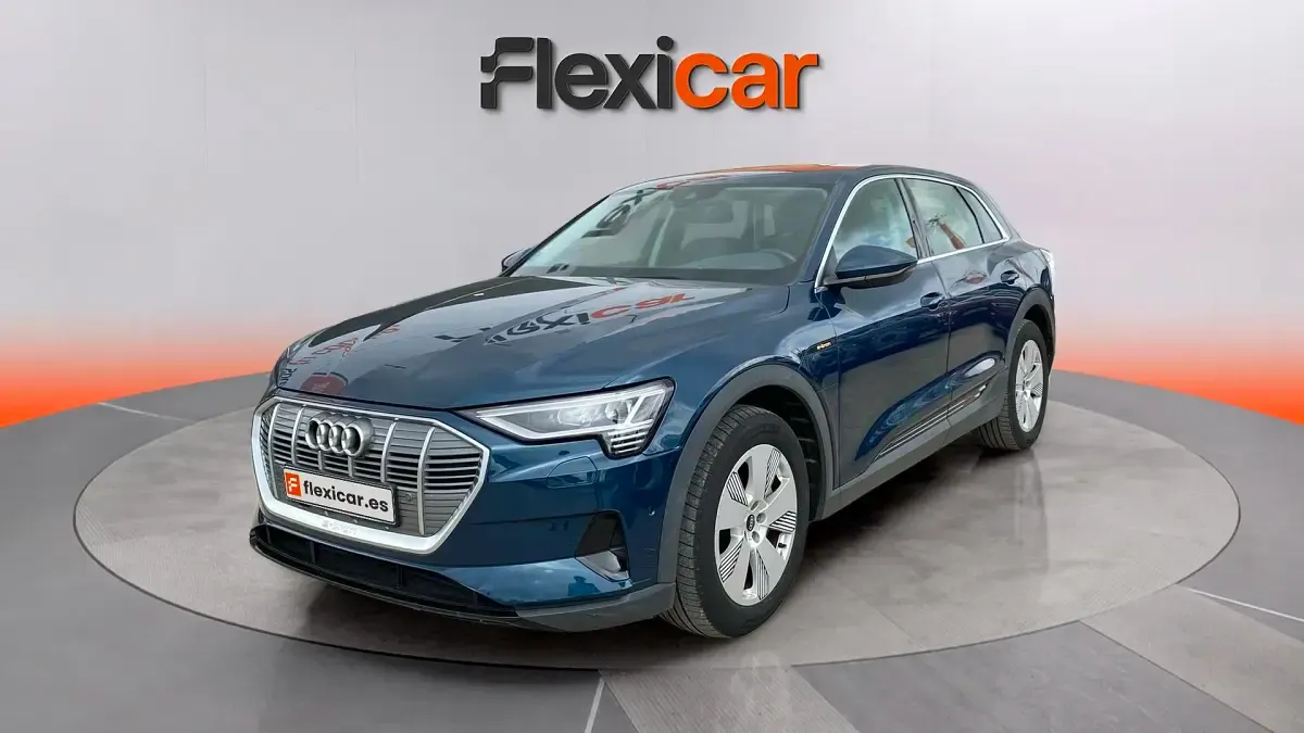 Usado Audi e-tron Premium 300 kW (408 CV) 2021 Azul SUV