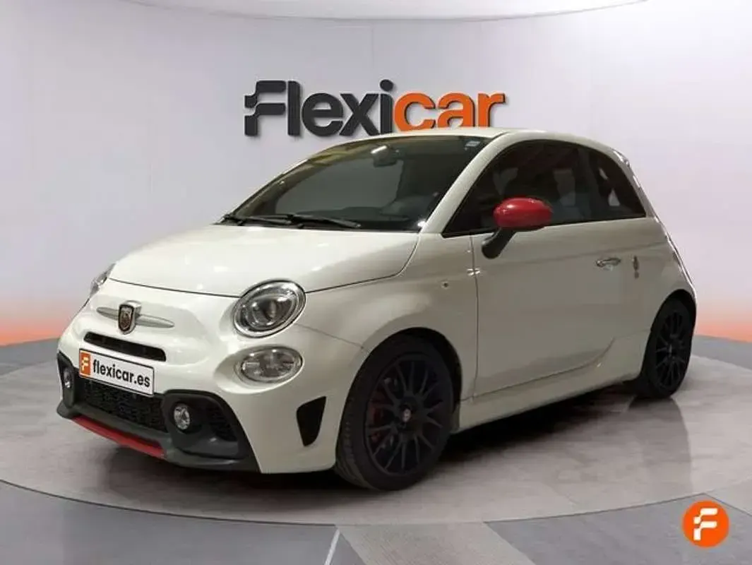 Usado Abarth 595 Turismo 159 CV (116 kW) 2020 Blanco Utilitario
