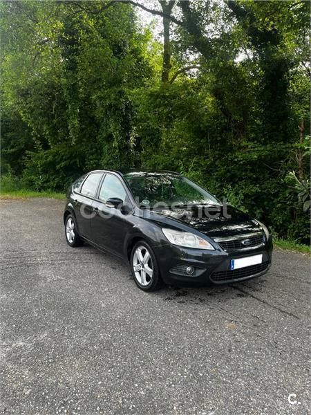 Negro Usado 2008 Ford Focus Titanium Berlina | 3800 € (Precio justo) - Imagen 1/3