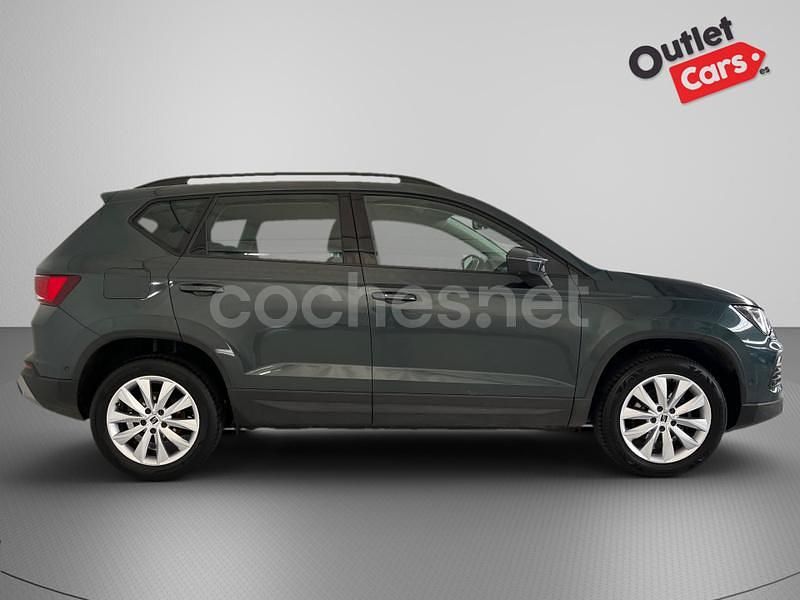 Usado Seat Ateca Style 150 CV (110 kW) 2023 Gris / plata SUV
